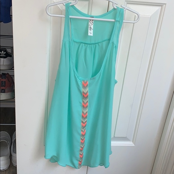 tank top! - Picture 1 of 1